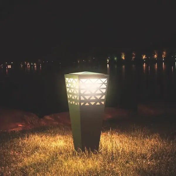 competitive price light for garden